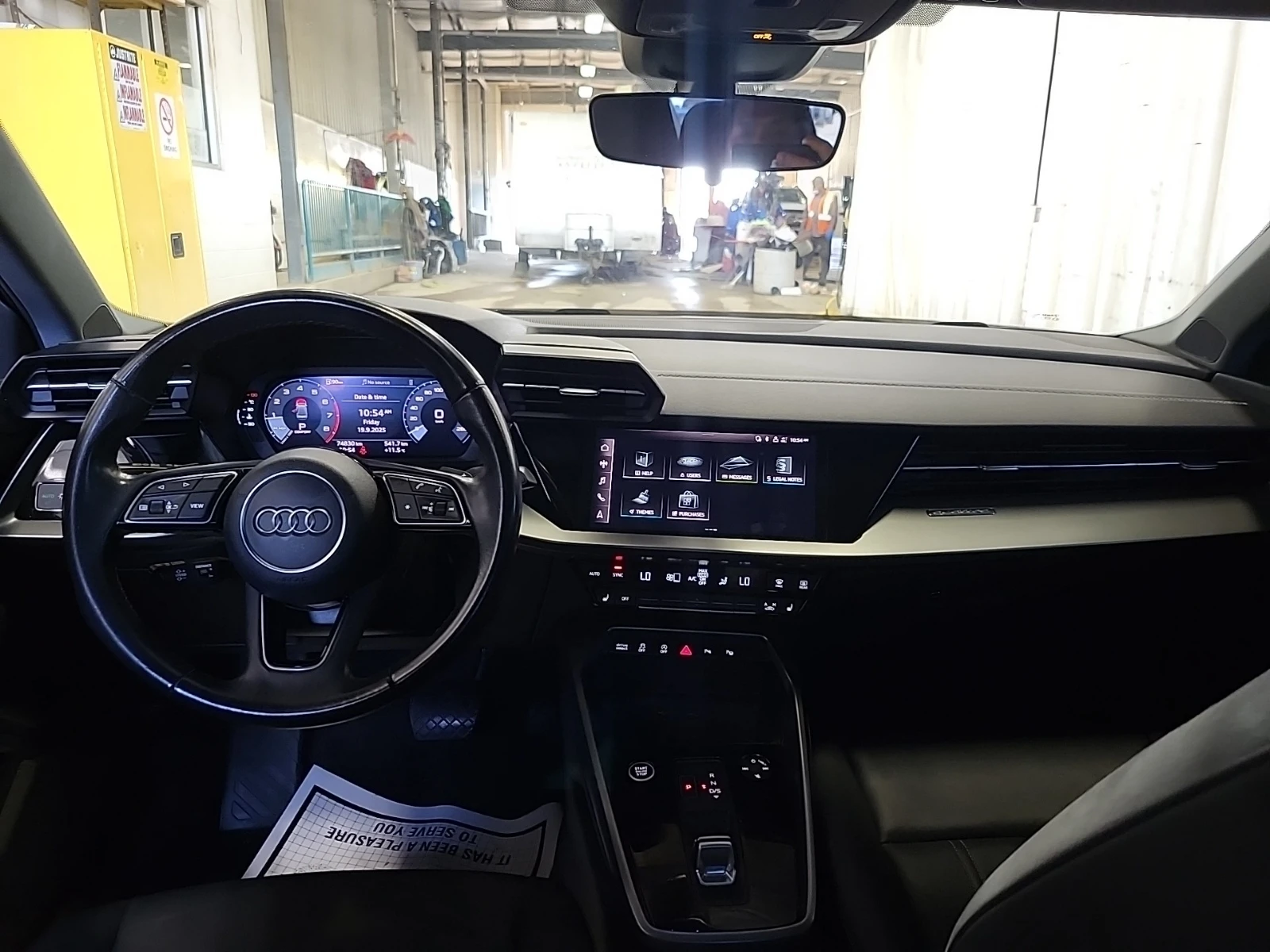 Audi A3 PREMIUM* VIRTUAL* ПОДГРЕВ* PANO* KEYLESS* CAMERA, снимка 14 - Автомобили и джипове - 54184453