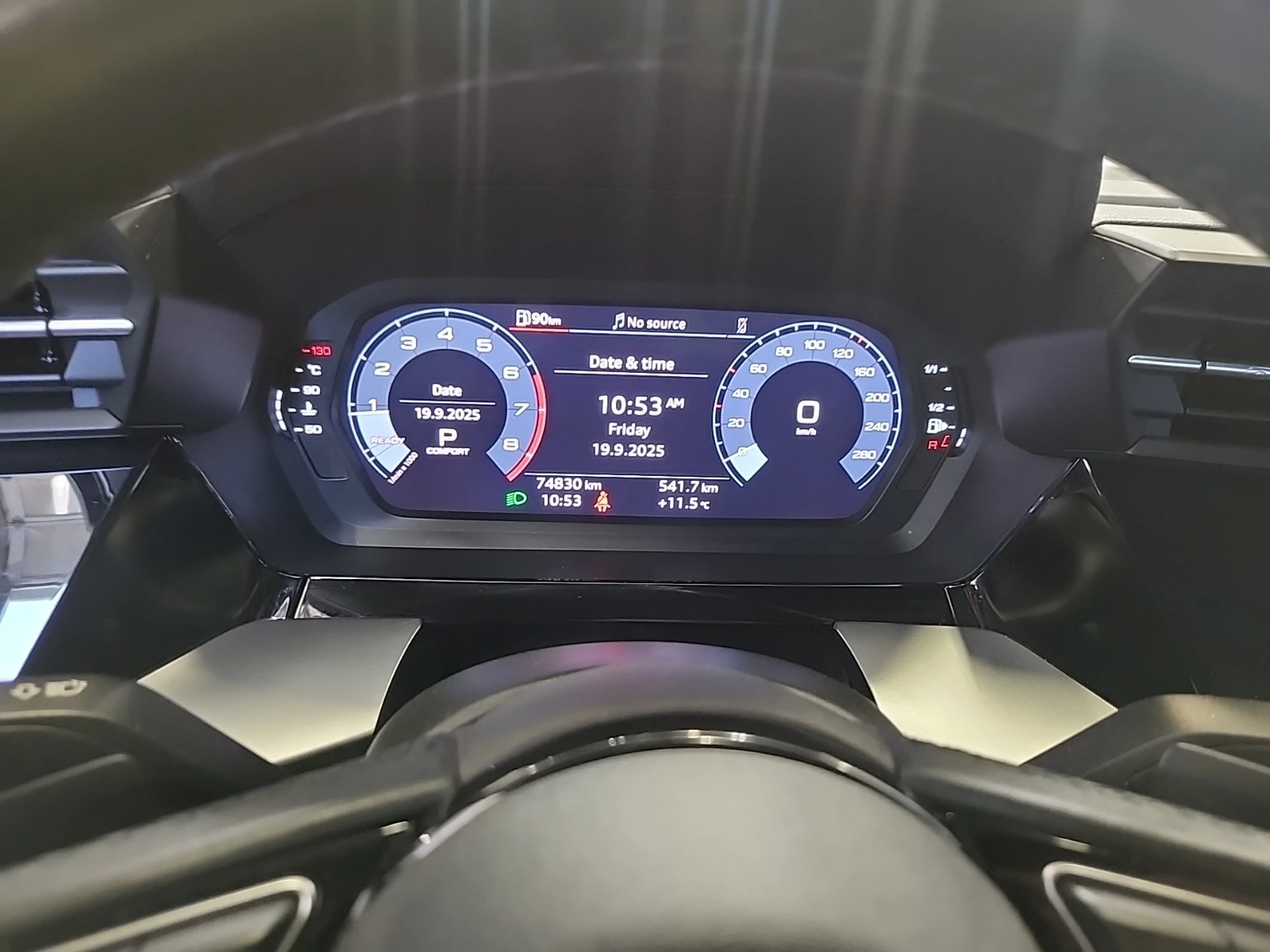 Audi A3 PREMIUM* VIRTUAL* ПОДГРЕВ* PANO* KEYLESS* CAMERA, снимка 15 - Автомобили и джипове - 54184453