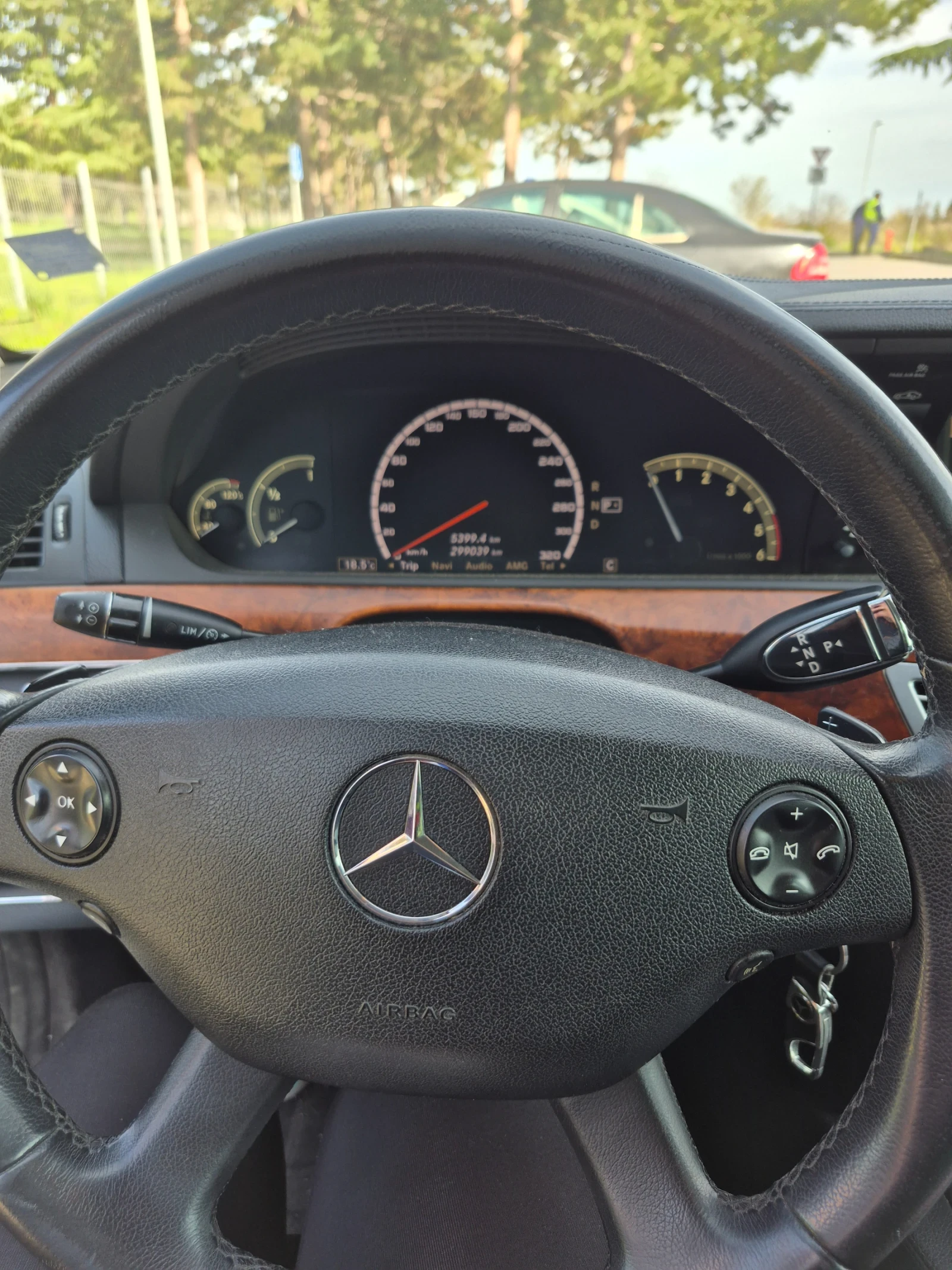 Mercedes-Benz S 320, снимка 6 - Автомобили и джипове - 54230331