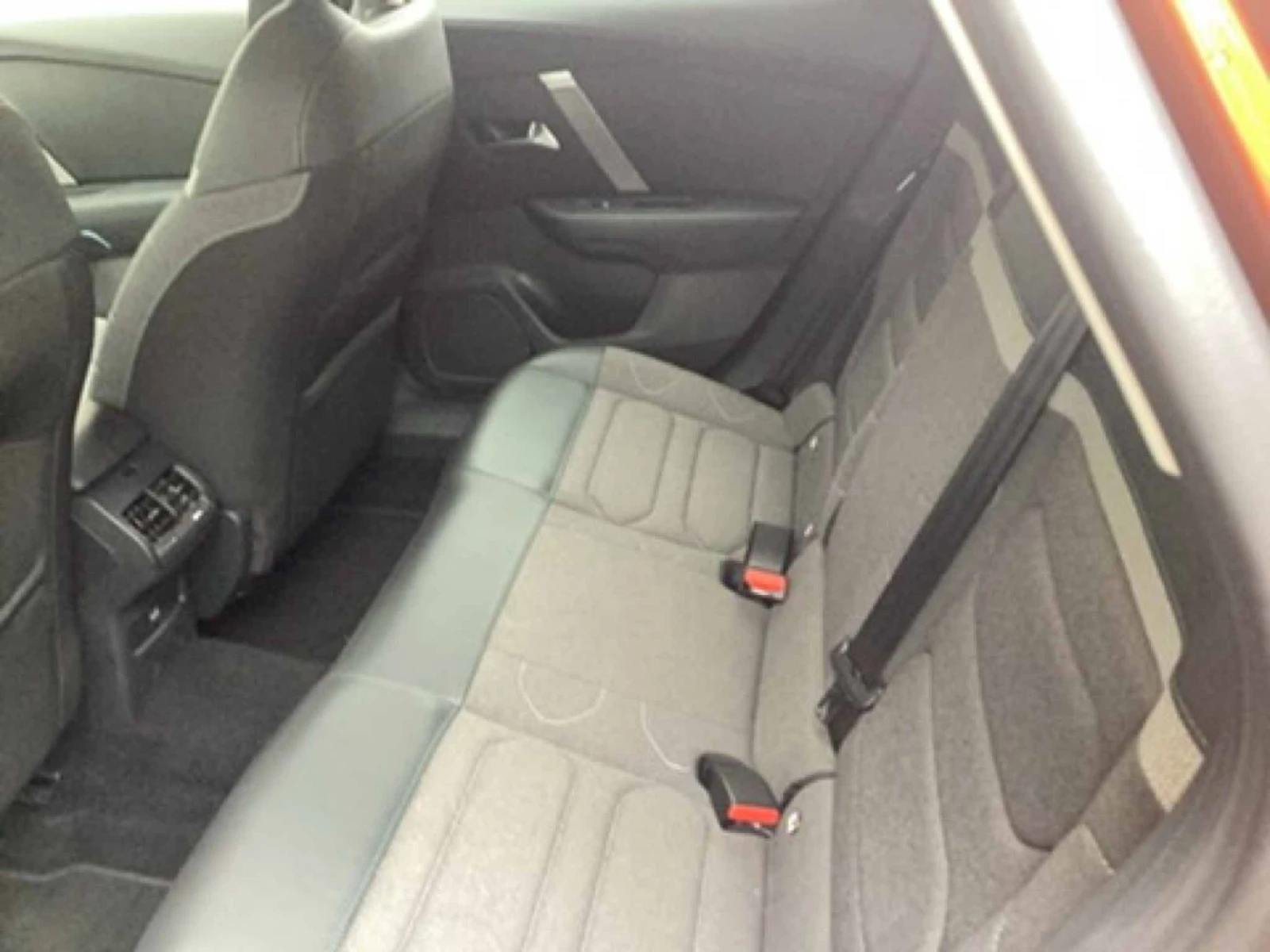 Citroen C4 1.5 HDI Feel 131 �.�. 1 ���������� | Mobile.bg � ����������� 5