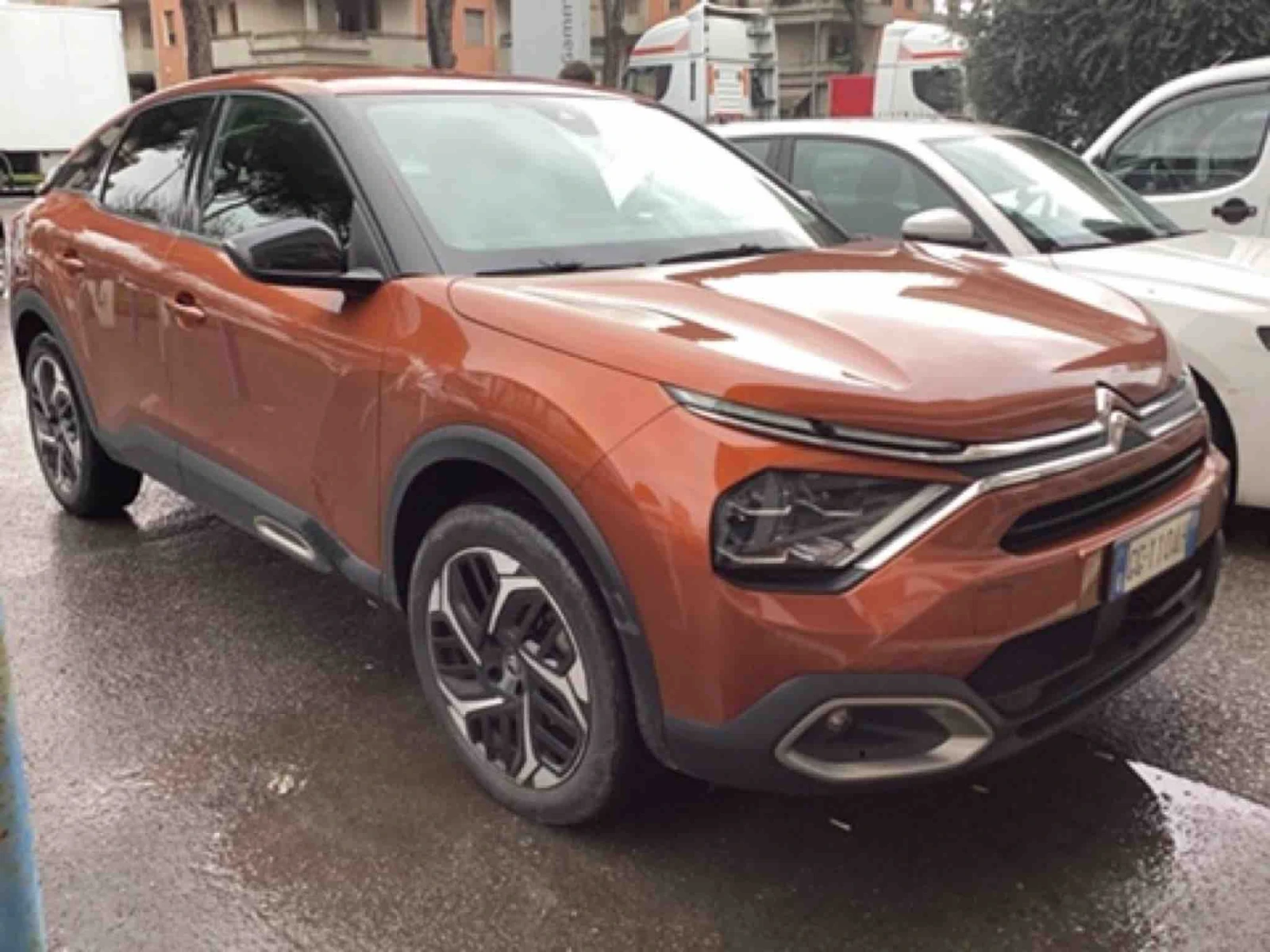 Citroen C4 1.5 HDI Feel 131 �.�. 1 ���������� | Mobile.bg � ����������� 2