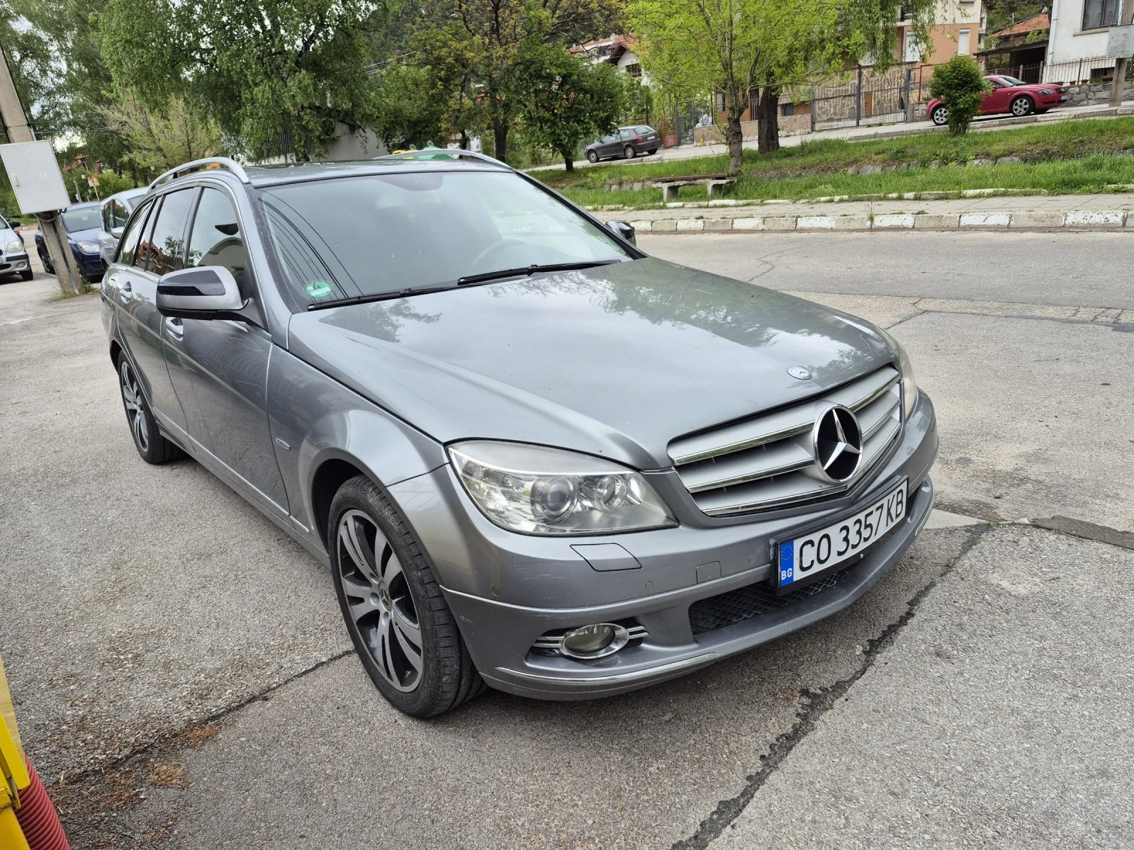 Mercedes-Benz C 320, снимка 3 - Автомобили и джипове - 54586557