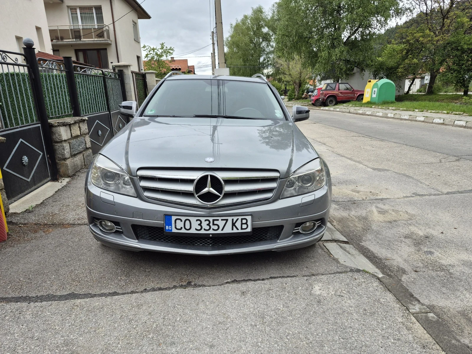 Mercedes-Benz C 320, снимка 2 - Автомобили и джипове - 54586557