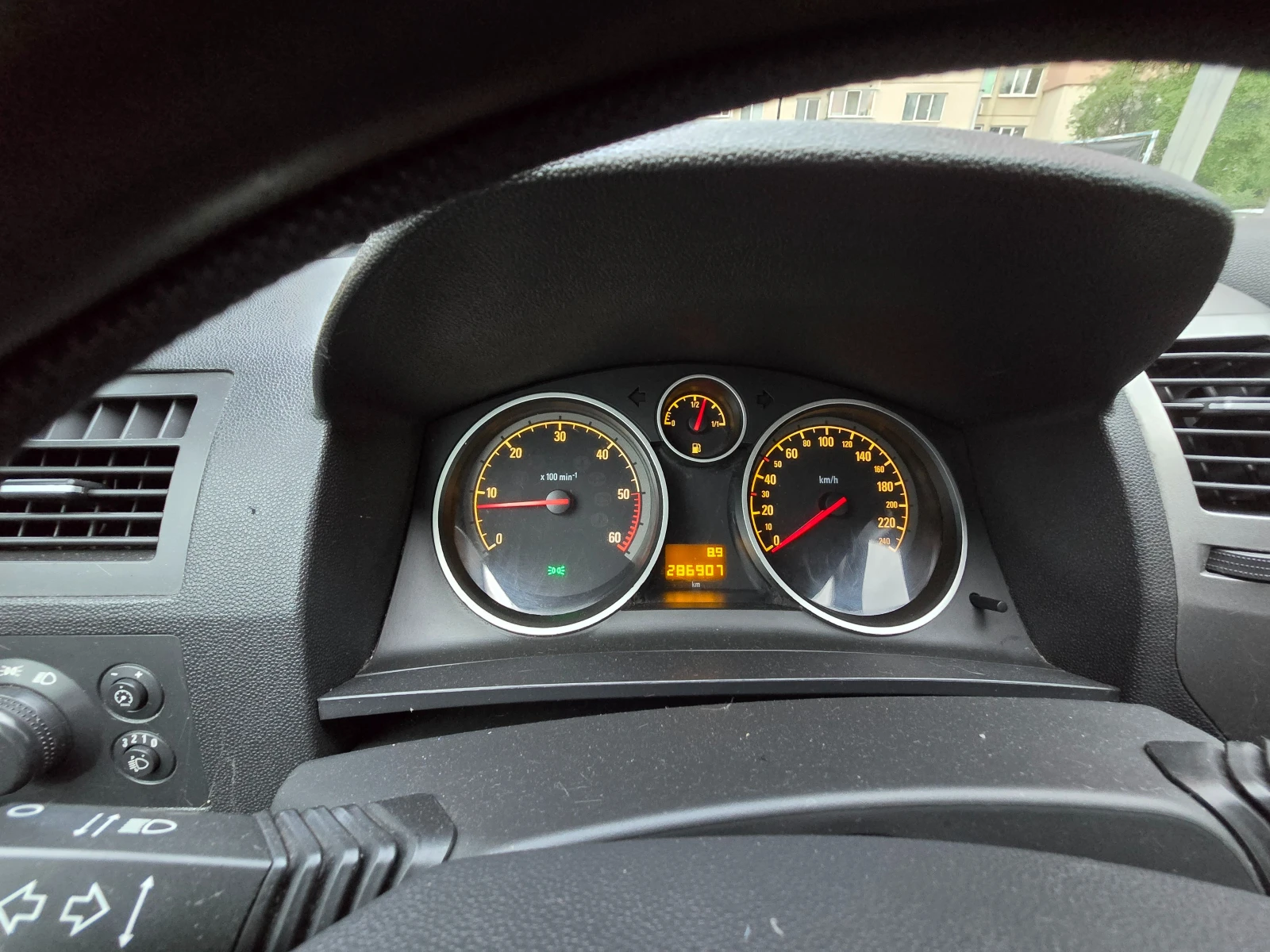 Opel Zafira 1.9 CDI, снимка 6 - Автомобили и джипове - 54758149