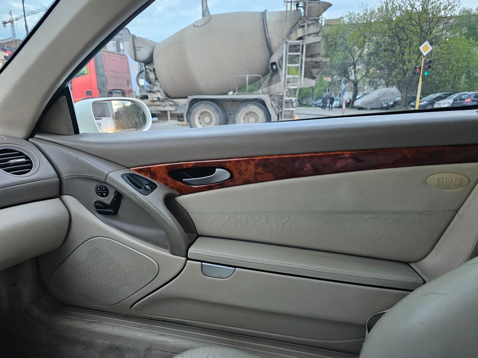 Mercedes-Benz SL, снимка 12 - Автомобили и джипове - 55006122