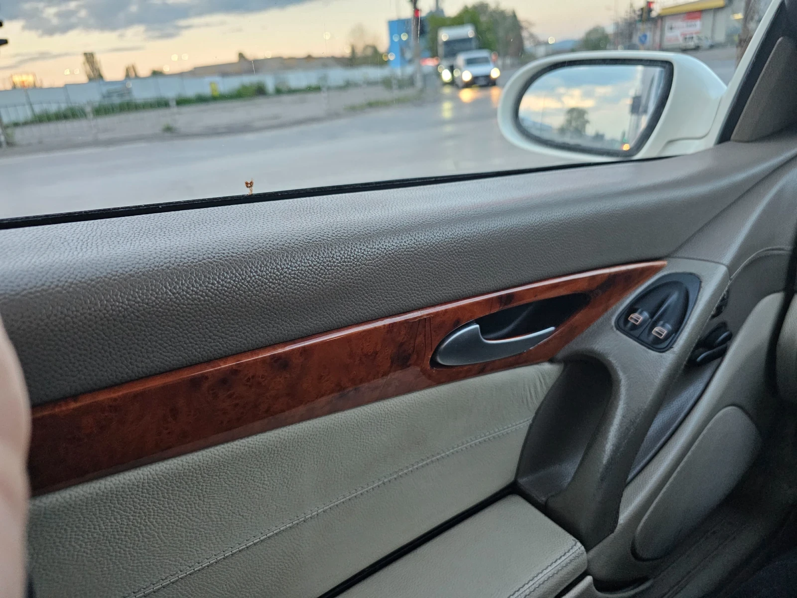 Mercedes-Benz SL, снимка 9 - Автомобили и джипове - 55006122
