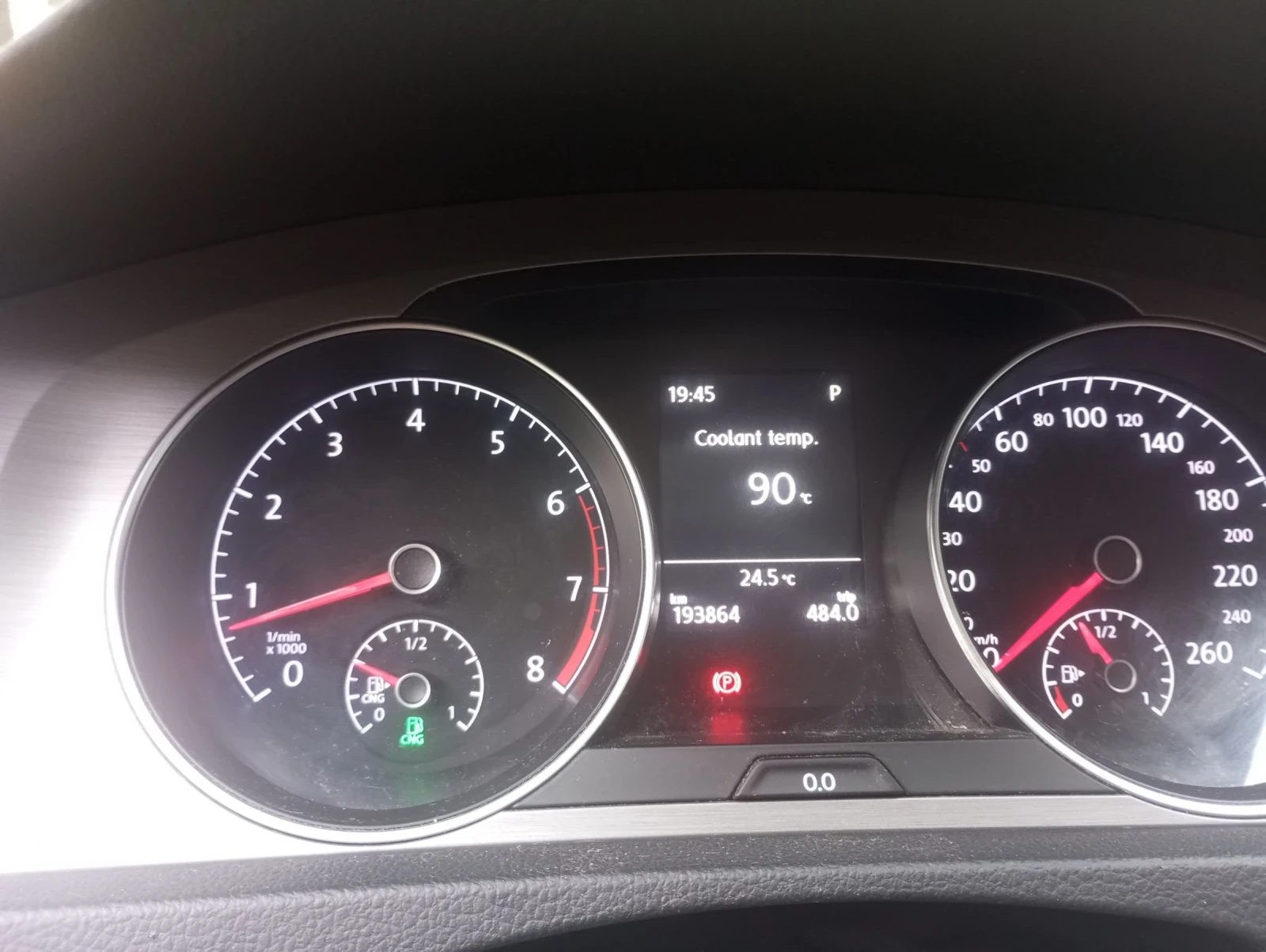 VW Golf Голф 7 фабричен метан, снимка 5 - Автомобили и джипове - 55200974