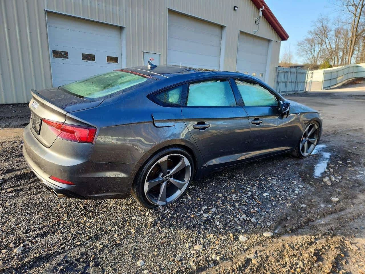 Audi S5 /CARFAX/ЗАСТРАХОВАТЕЛ/ЦЕНА ДО БГ , снимка 3 - Автомобили и джипове - 55259392