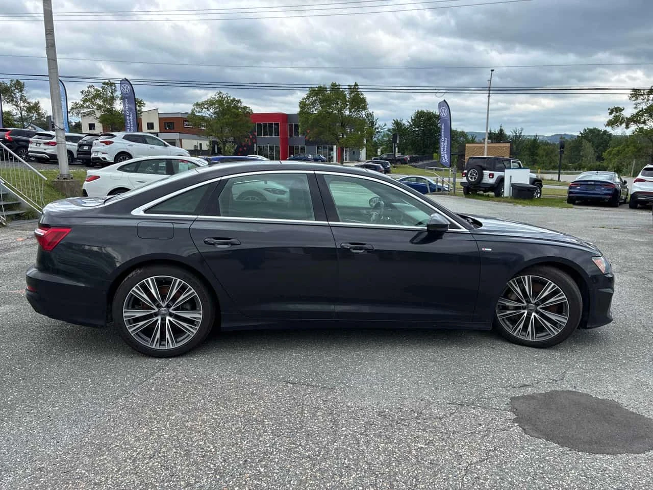 Audi A6 TECHNIK * ДИСТРОНИК* 360 КАМЕРА* ОБДУХВАНЕ* ПАНОРА, снимка 4 - Автомобили и джипове - 55366550