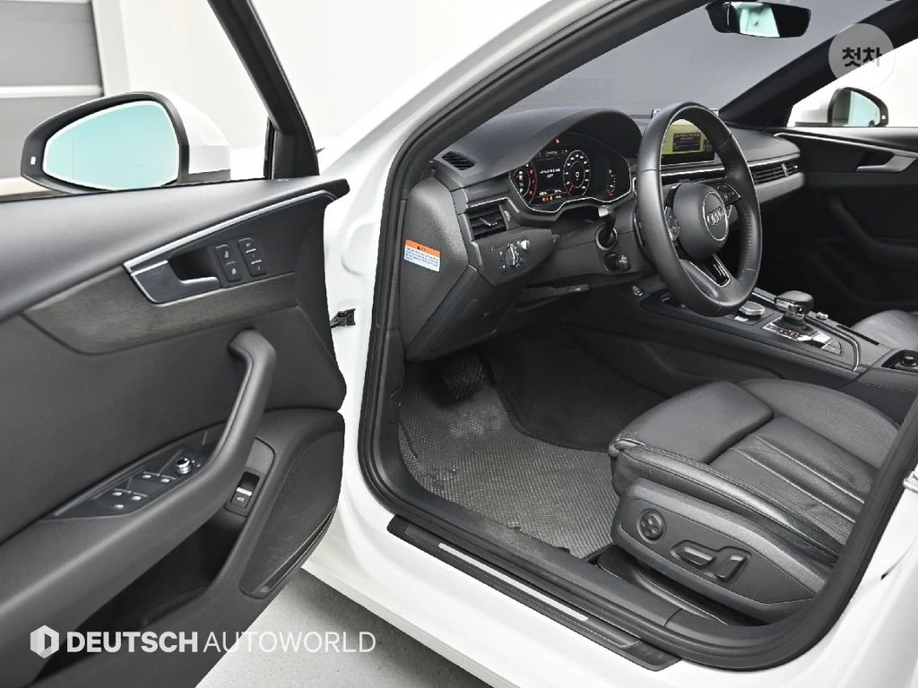 Audi A4 40TFSI TECHNIK HEAD UP/PANORAMA/360CAM/, снимка 10 - Автомобили и джипове - 55404266