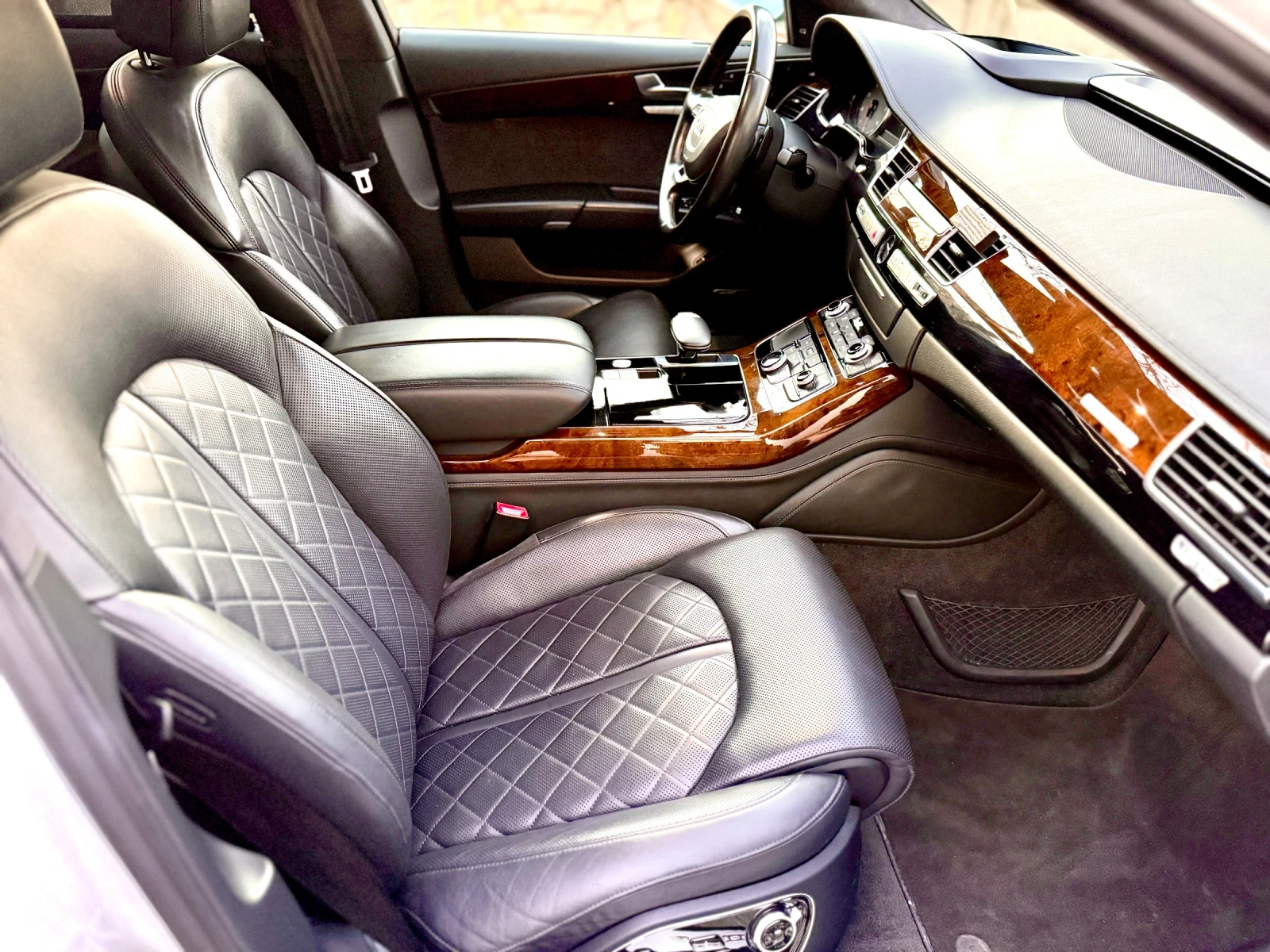 Audi A8 4.0T Sport, снимка 10 - Автомобили и джипове - 55468297
