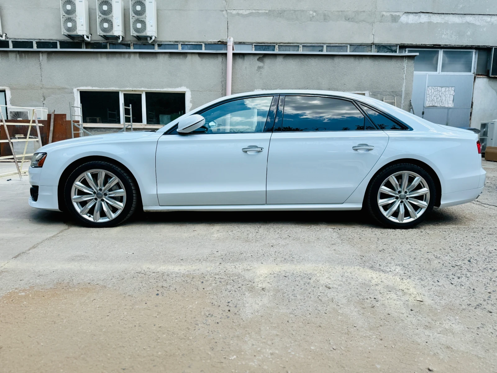 Audi A8 4.0T Sport, снимка 4 - Автомобили и джипове - 55468297