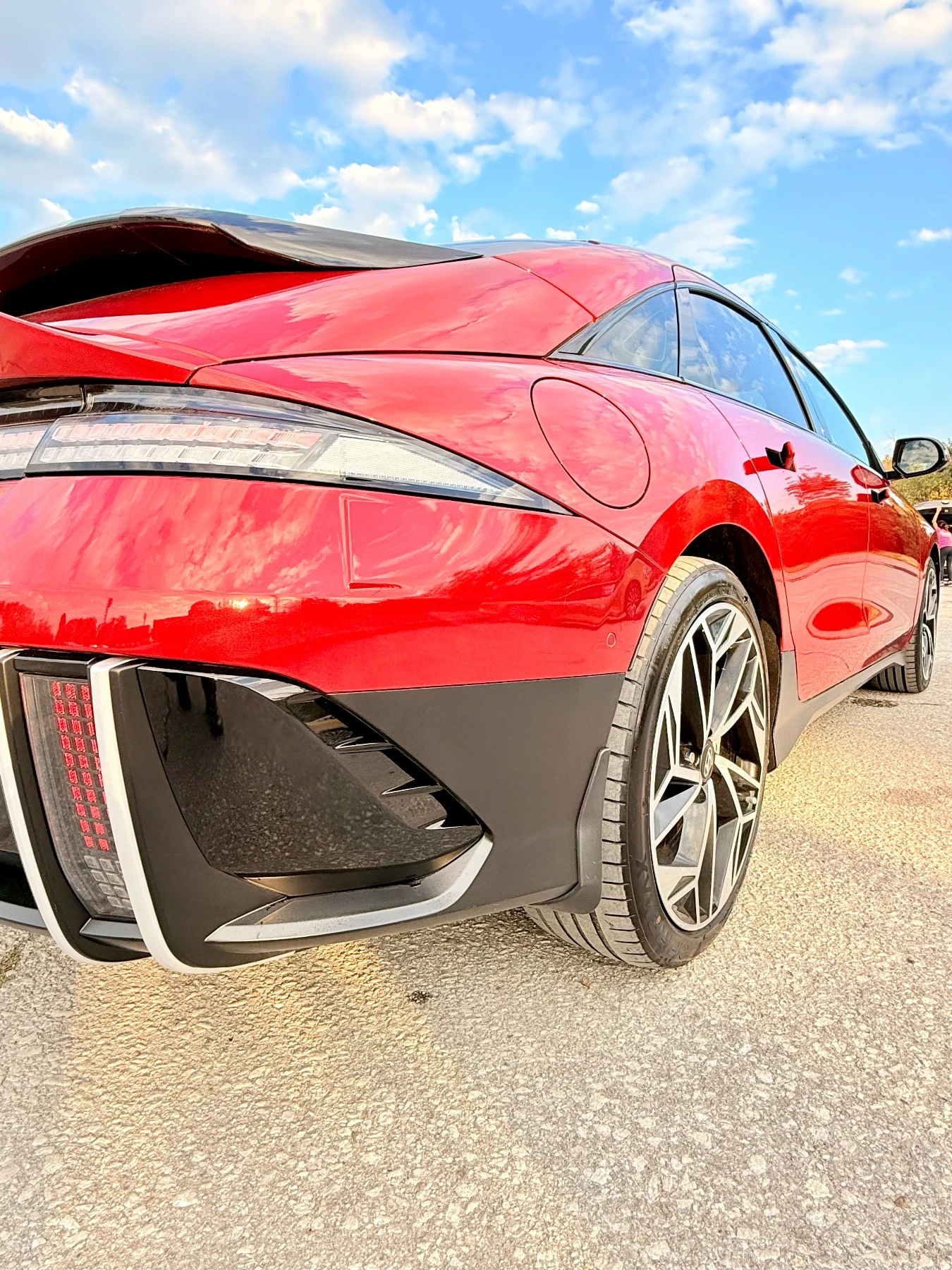 Hyundai Ioniq 6 Hyundai Ioniq 6 Long Range | Mobile.bg � ����������� 6
