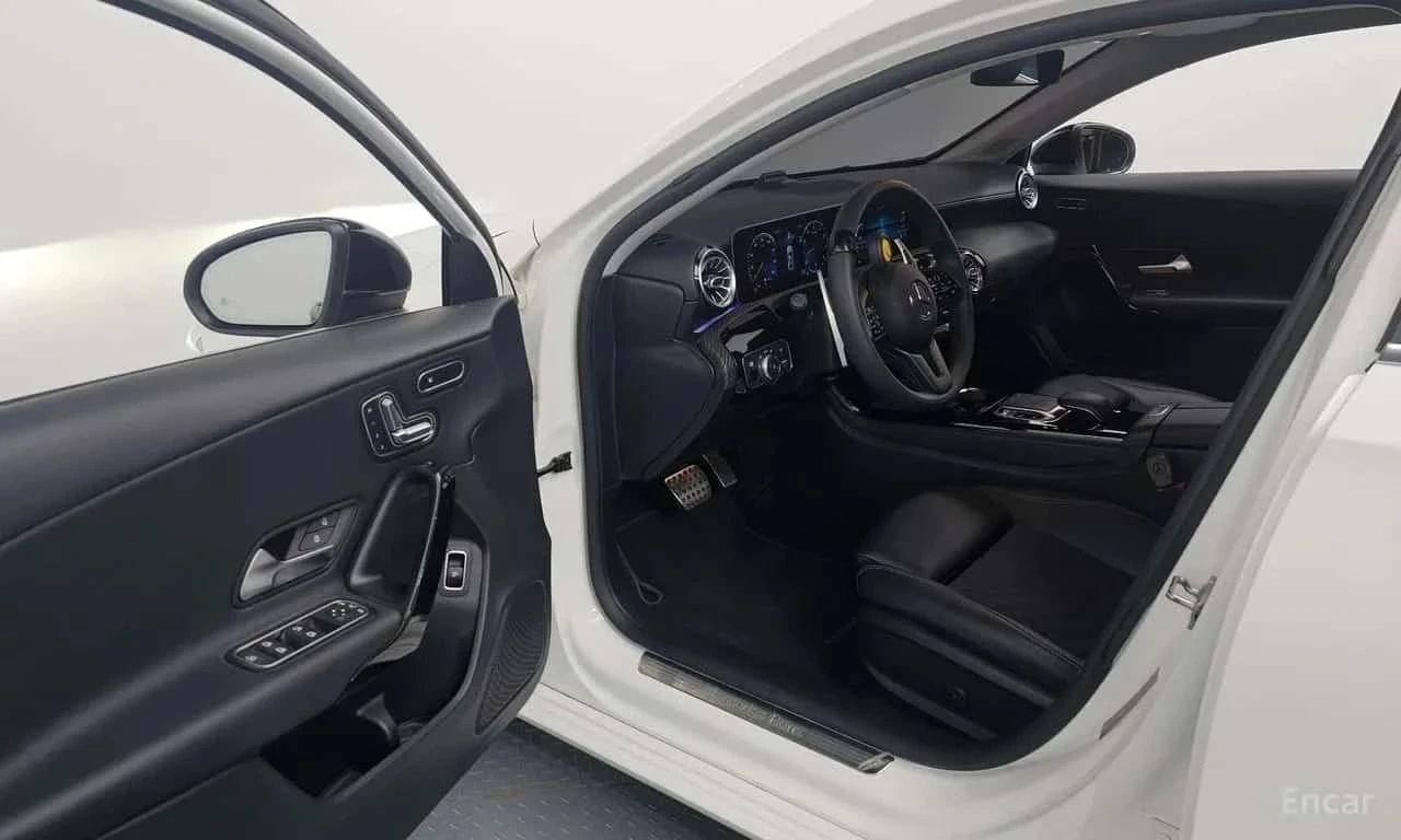 Mercedes-Benz A 250, снимка 7 - Автомобили и джипове - 56688536