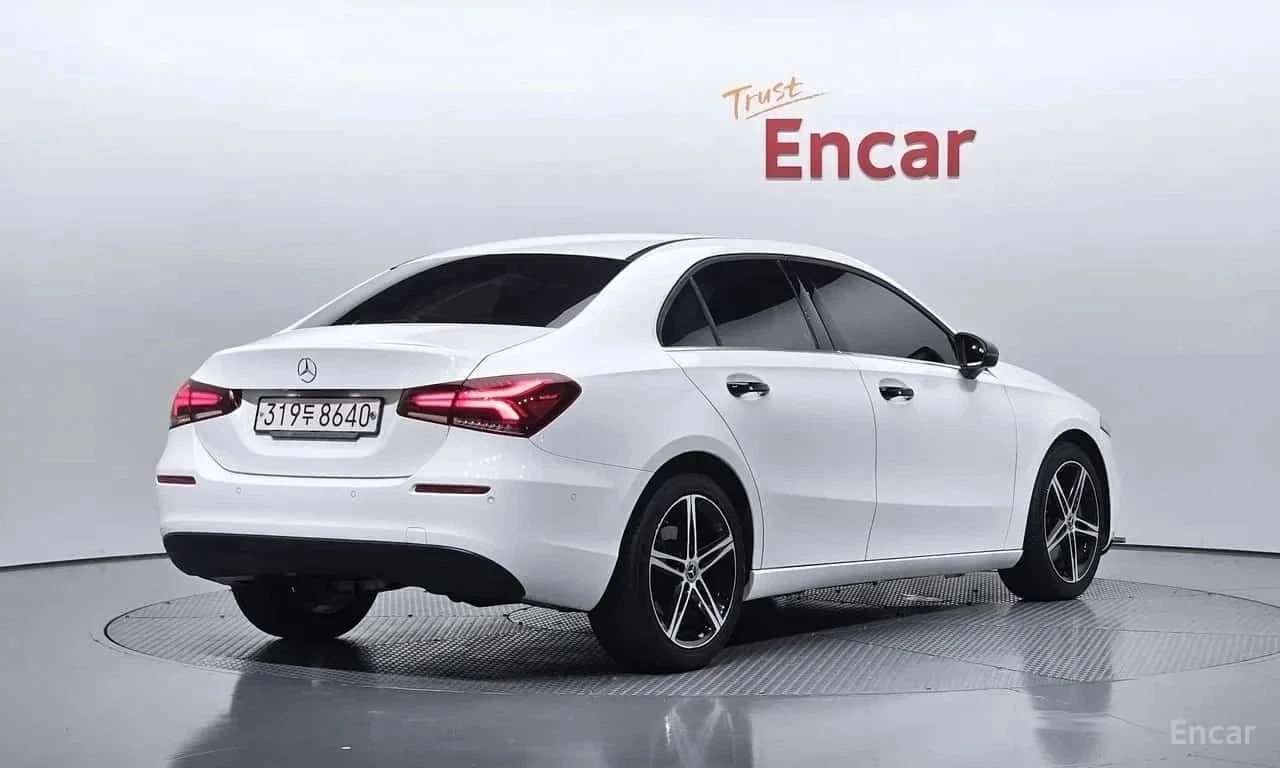 Mercedes-Benz A 250, снимка 2 - Автомобили и джипове - 56688536