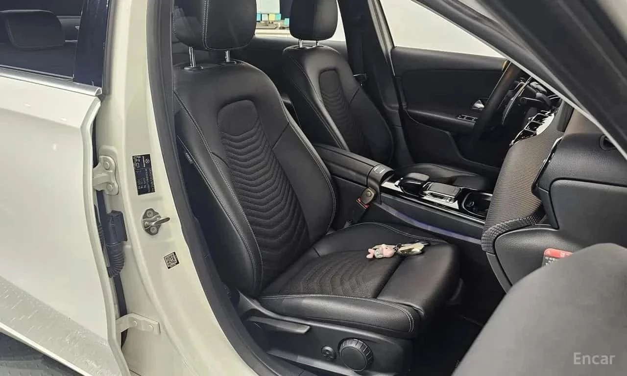 Mercedes-Benz A 250, снимка 17 - Автомобили и джипове - 56688536