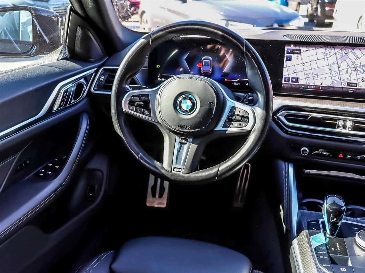 BMW i4, снимка 10 - Автомобили и джипове - 56727593
