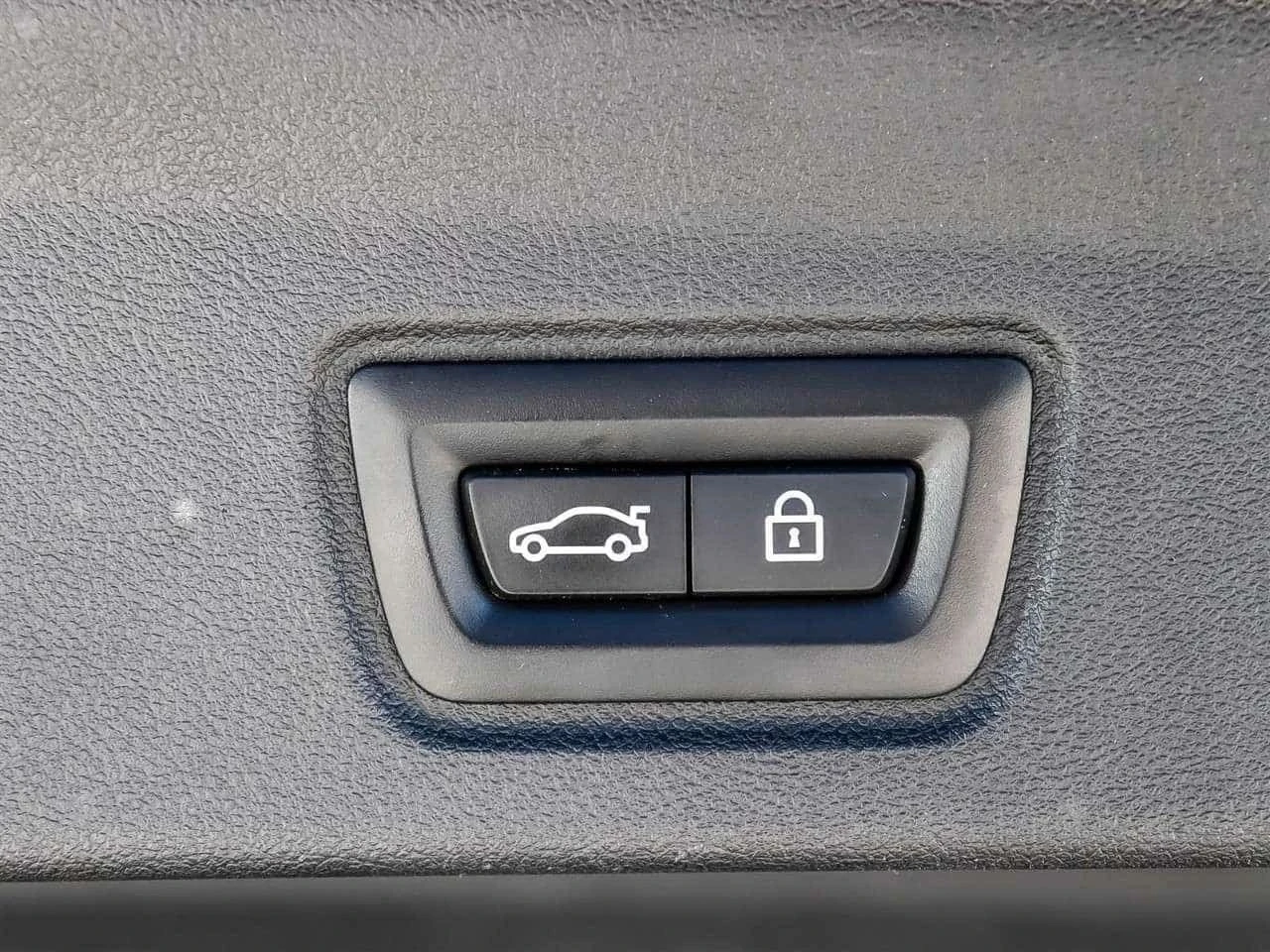 BMW i4, снимка 16 - Автомобили и джипове - 56727593