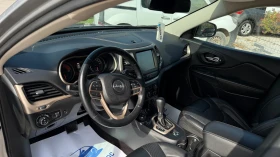 Jeep Cherokee С регистрация на реални километри, снимка 5