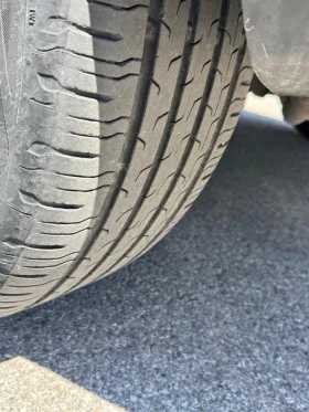 Chevrolet Captiva 81800км* 4WD* NAVI* КОЖА* ПОДГРЕВ* 6+ 1м* КАМЕРА* - 14999 лв. - 18311267 9