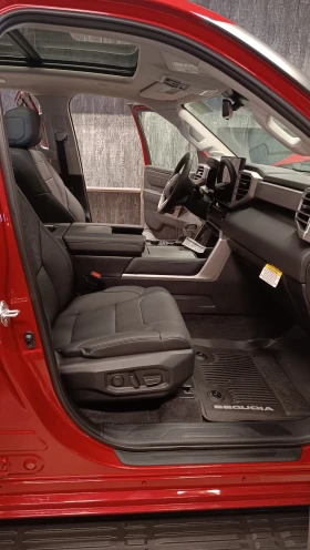 Toyota Sequoia 2024 Limited  | Mobile.bg    15
