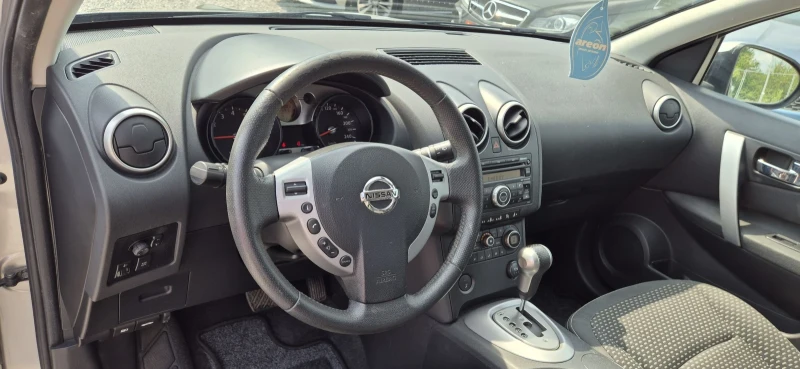 Nissan Qashqai 2.0-140кс.автомат., снимка 14 - Автомобили и джипове - 50826275