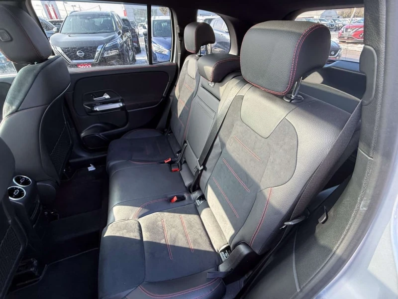 Mercedes-Benz GLB * GLB250 4M * CARFAX * ЦЕНА ДО БГ, снимка 14 - Автомобили и джипове - 53235170