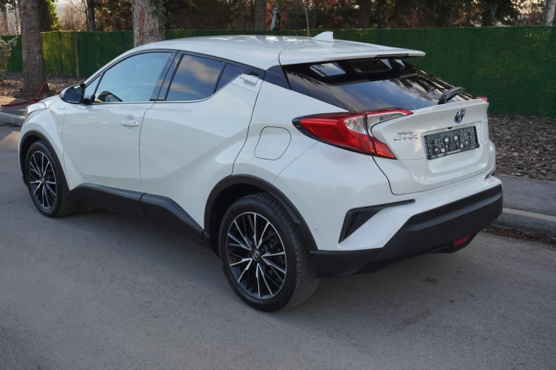 Toyota C-HR Hybrid Lounge, БЯЛА ПЕРЛА/БЕЗУПРЕЧЕН!!, снимка 3 - Автомобили и джипове - 53447323