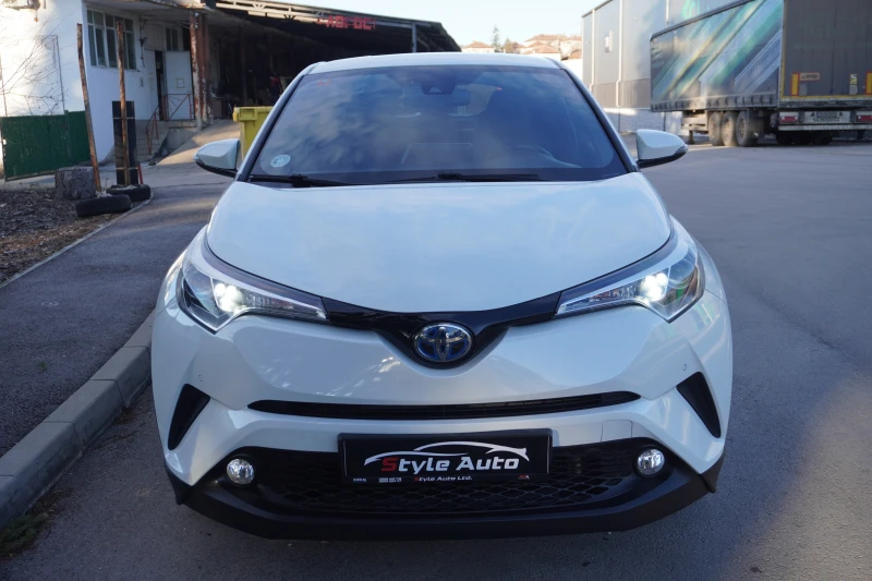 Toyota C-HR Hybrid Lounge, БЯЛА ПЕРЛА/БЕЗУПРЕЧЕН!!, снимка 7 - Автомобили и джипове - 53447323