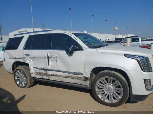 Cadillac Escalade 4WD PLATINUM, снимка 13 - Автомобили и джипове - 48067528