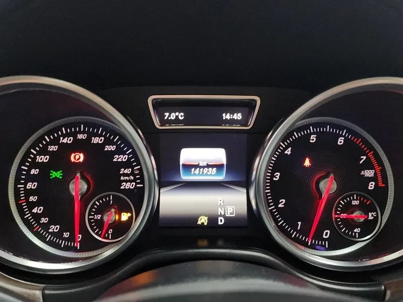 Mercedes-Benz GLS 500 4Matic, снимка 16 - Автомобили и джипове - 55884113