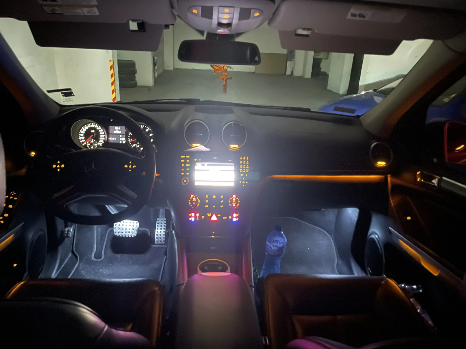 Mercedes-Benz GL > < | Mobile.bg   11