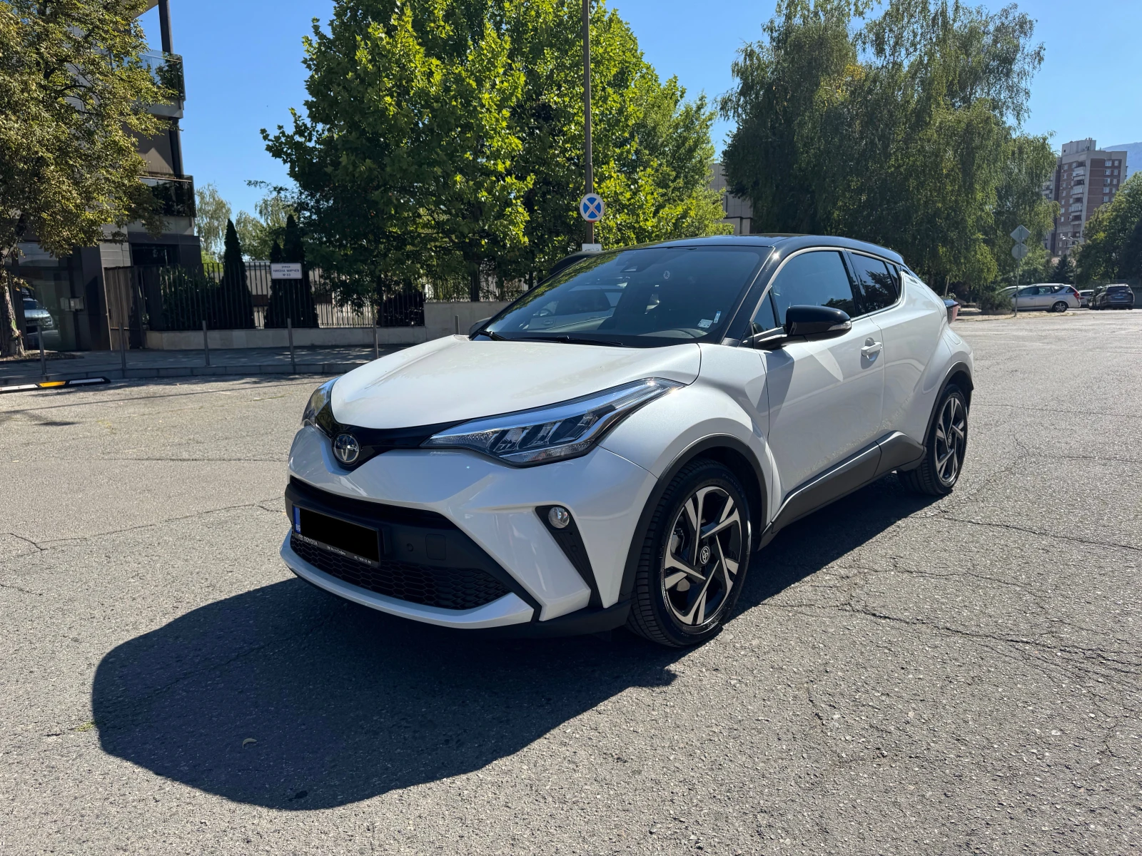 Toyota C-HR 2.0 Hybrid Team Deutschland  | Mobile.bg   1