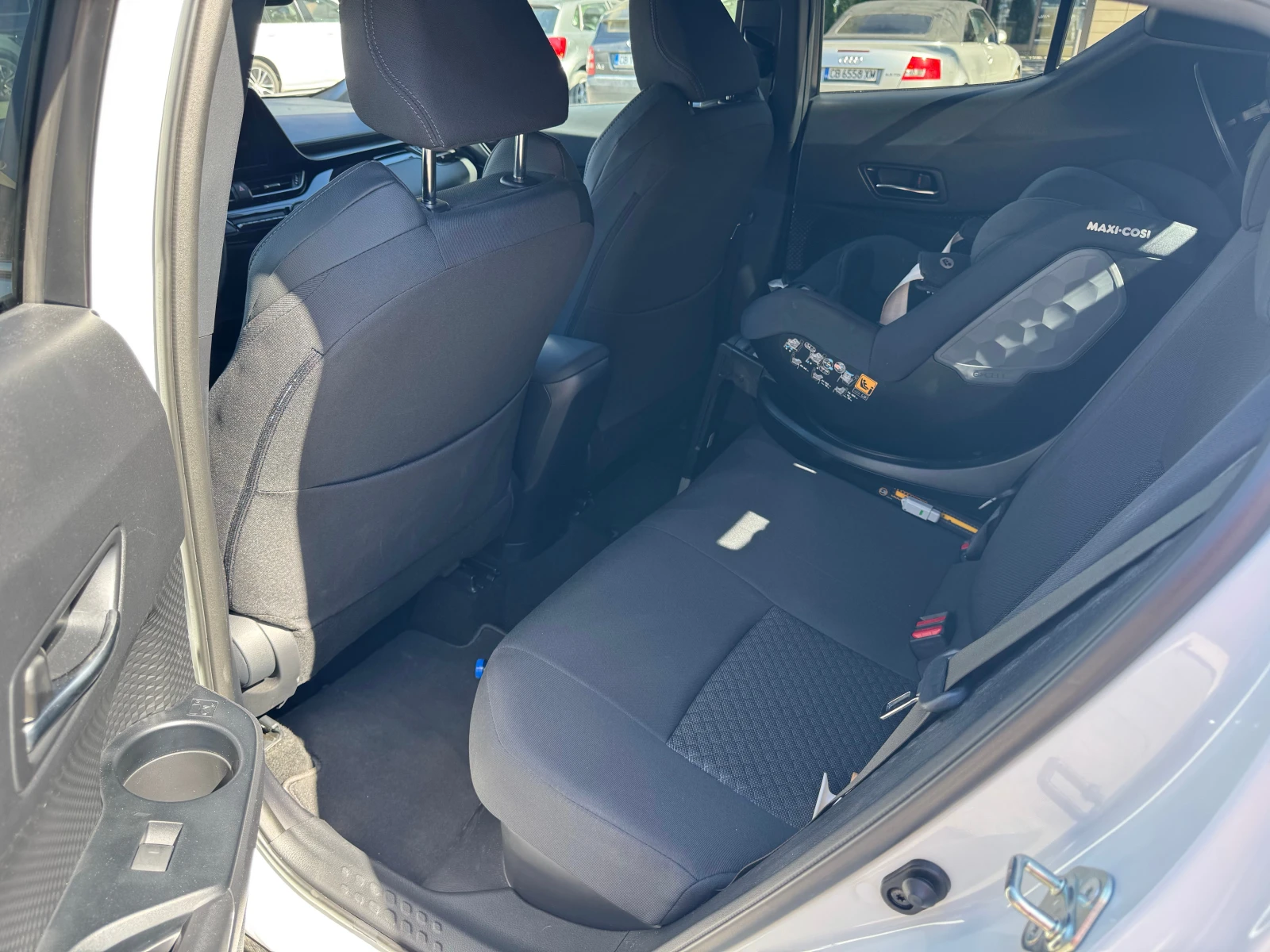 Toyota C-HR 2.0 Hybrid Team Deutschland  | Mobile.bg   14