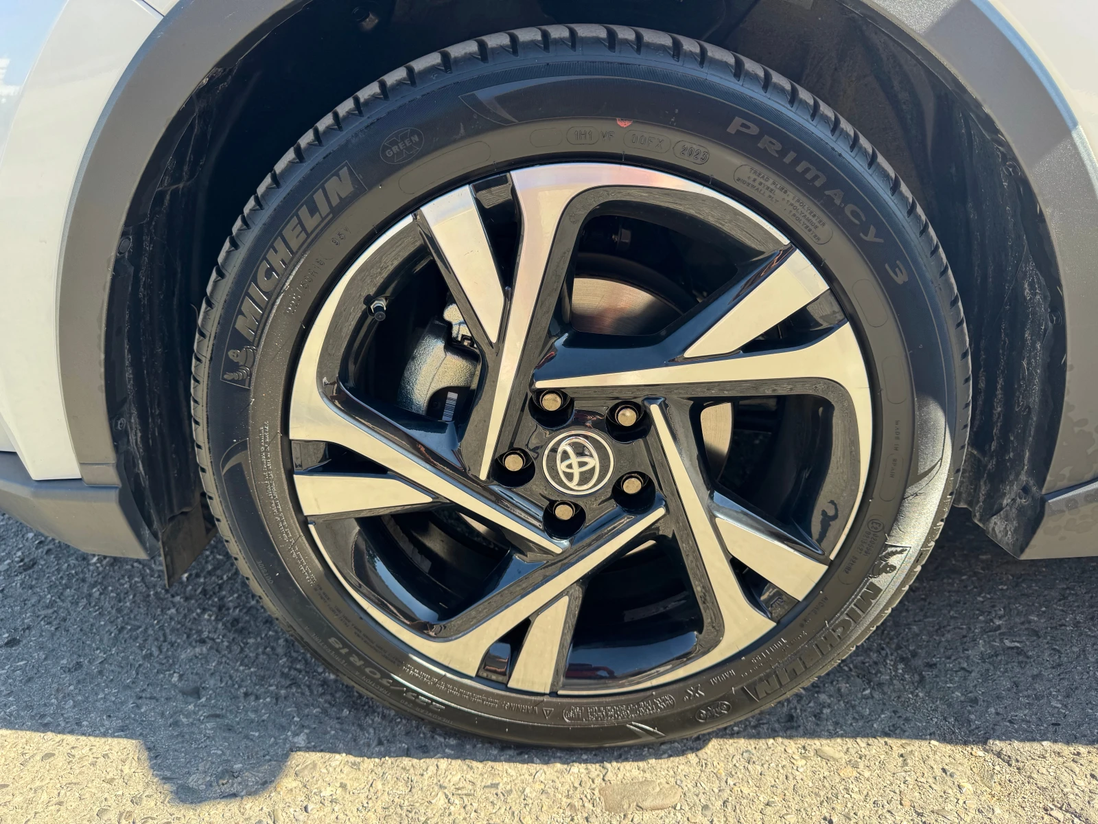 Toyota C-HR 2.0 Hybrid Team Deutschland  | Mobile.bg   15