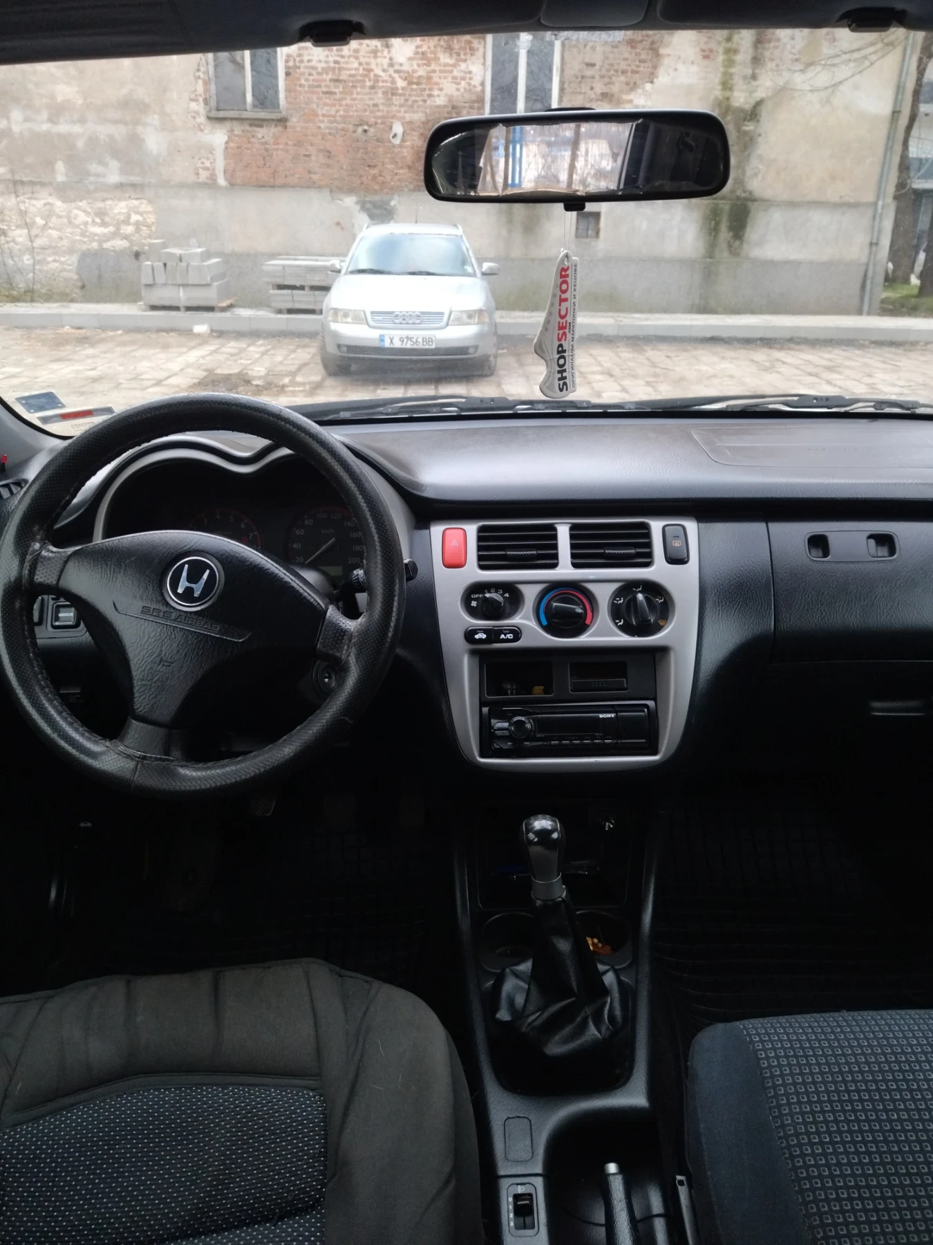 Honda Hr-v i-vtec, снимка 4 - Автомобили и джипове - 53567157