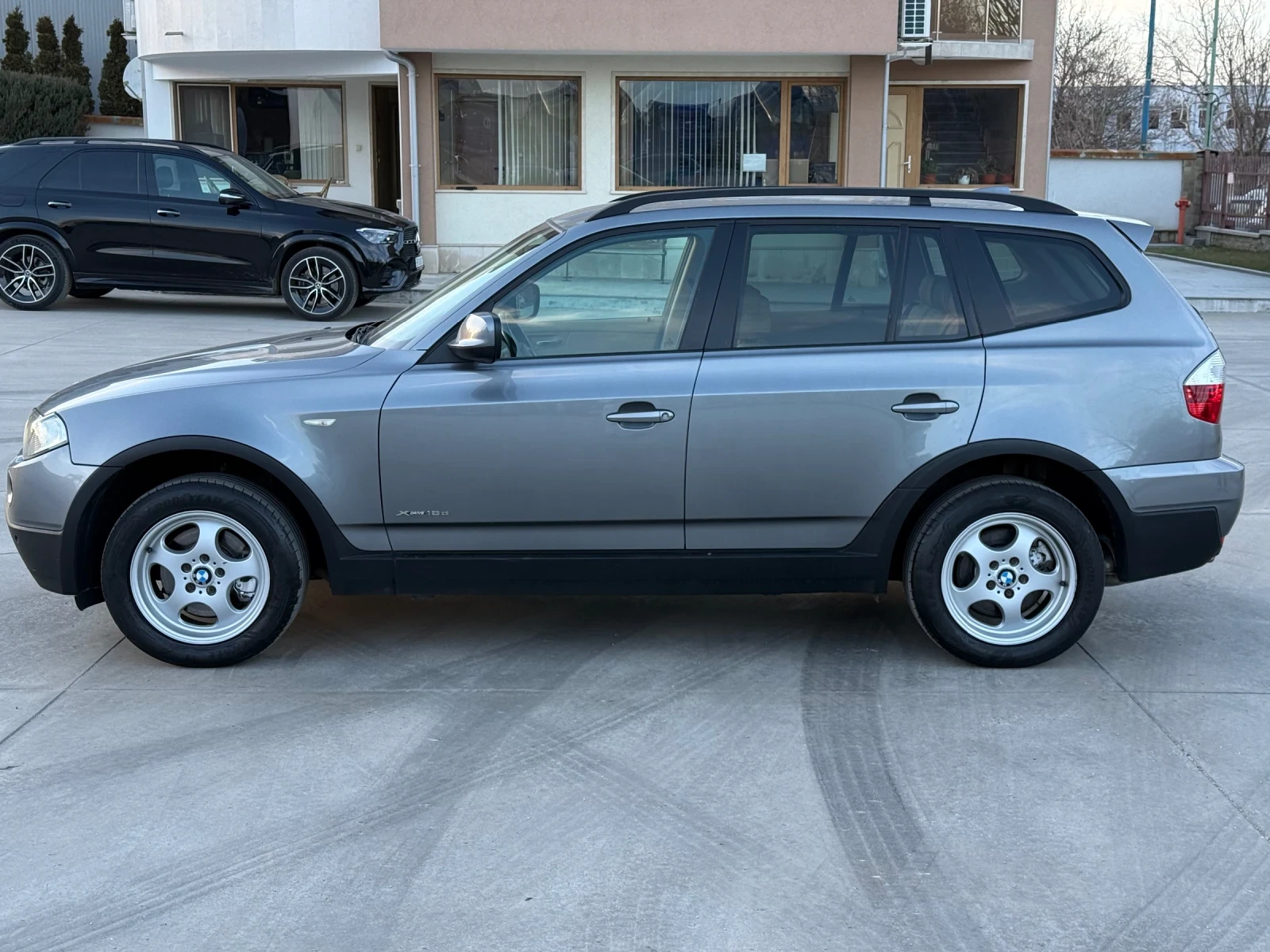 BMW X3 xDrive18d 4x4* 143к.с.* кожа* подгрев* теглич - изображение 7