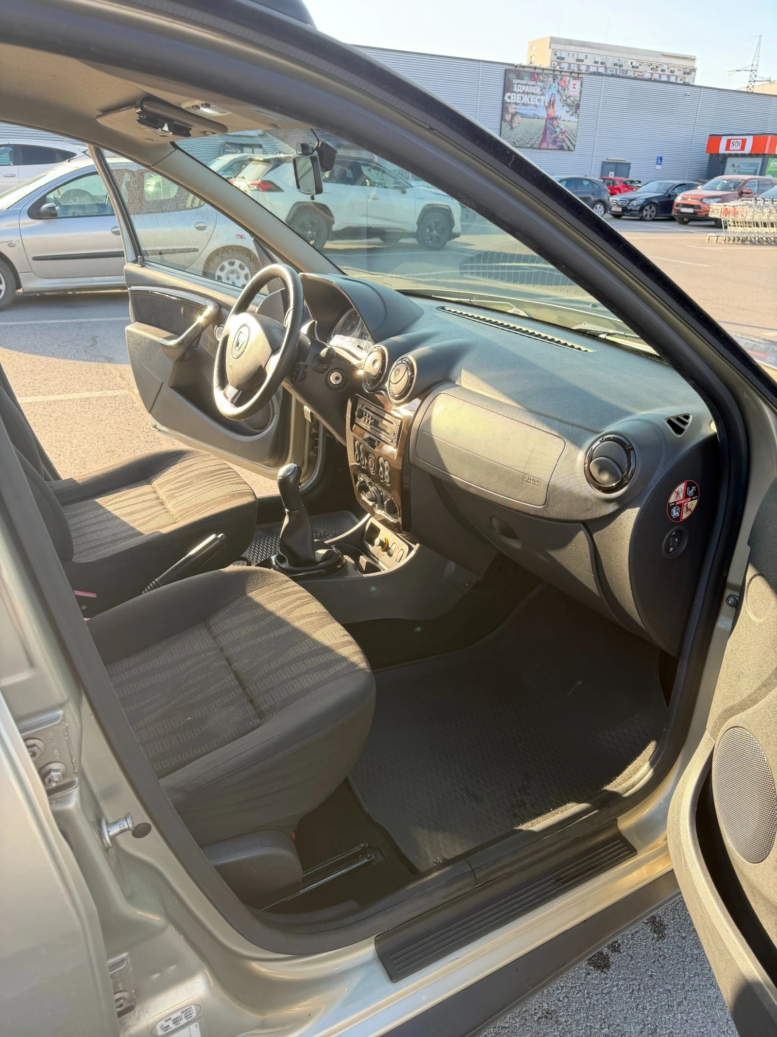 Dacia Duster 1.6  16V (105 k.c.) | Mobile.bg � ����������� 12