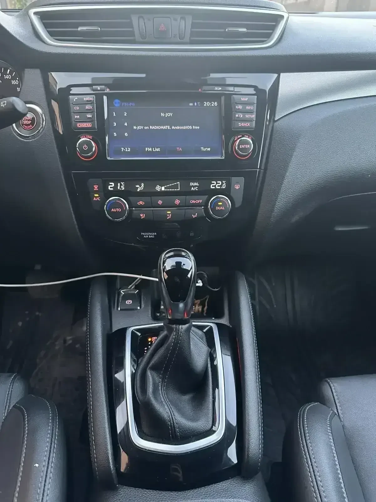 Nissan Qashqai, снимка 10 - Автомобили и джипове - 54663428