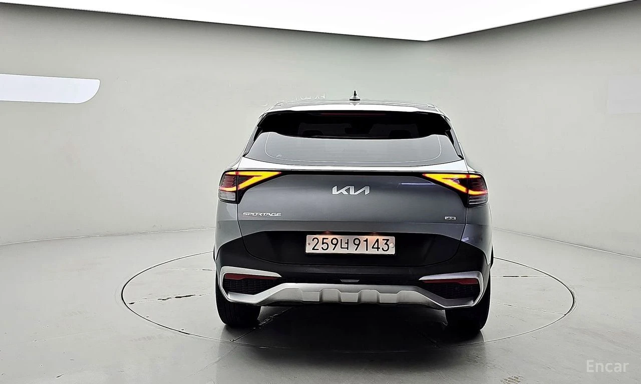 Kia Sportage 2.0D Trendy 4x4* ПОДГРЕВ* КАМЕРА* LANE ASSIST* , снимка 4 - Автомобили и джипове - 55381719