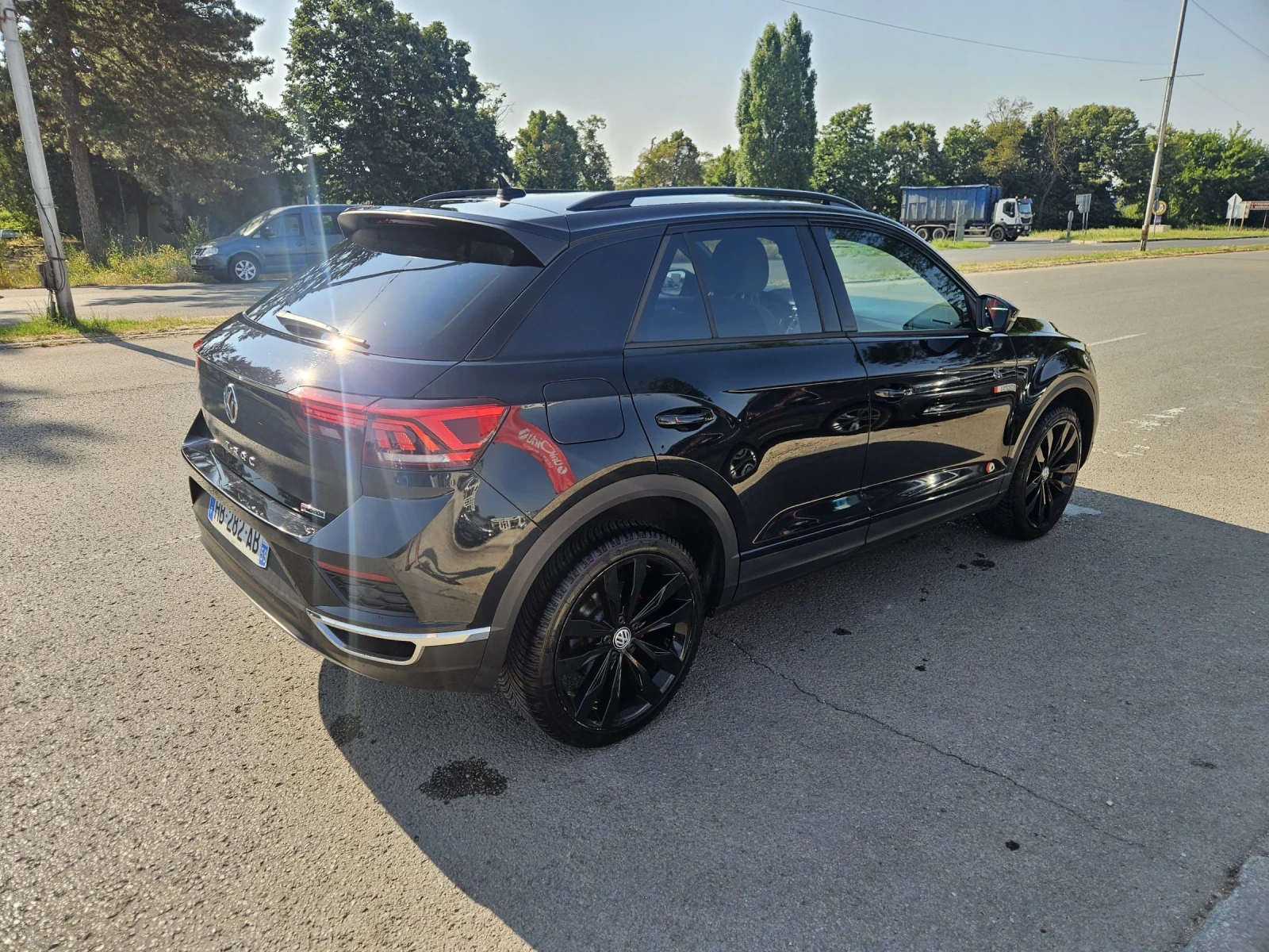 VW T-Roc 2.0 tdi  190 k.c., снимка 4 - Автомобили и джипове - 55388164