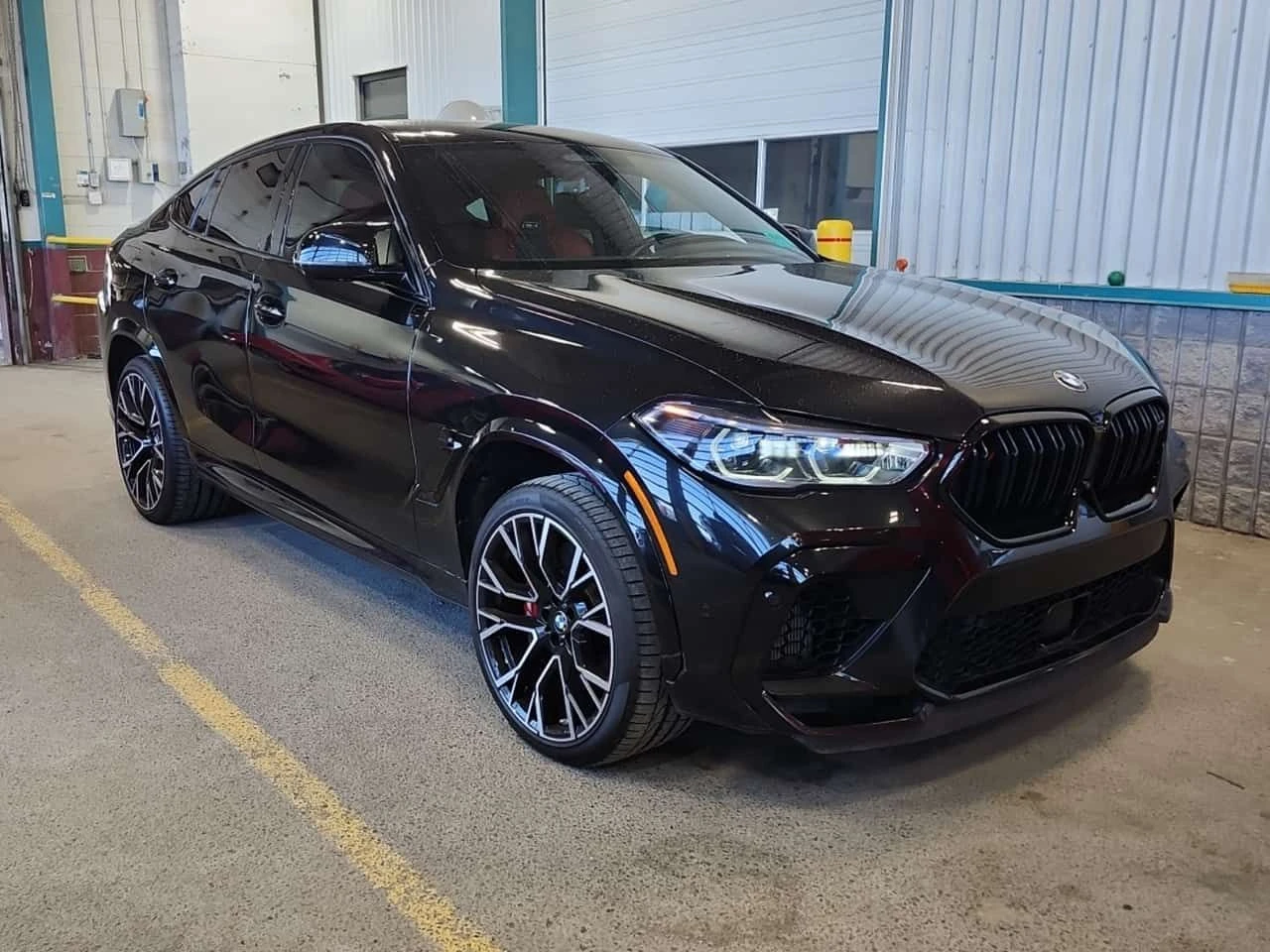 BMW X6 * COMPETITION * АВТОКРЕДИТ БЕЗ ПЪРВОНАЧАЛНА ВНОСКА, снимка 2 - Автомобили и джипове - 55562420