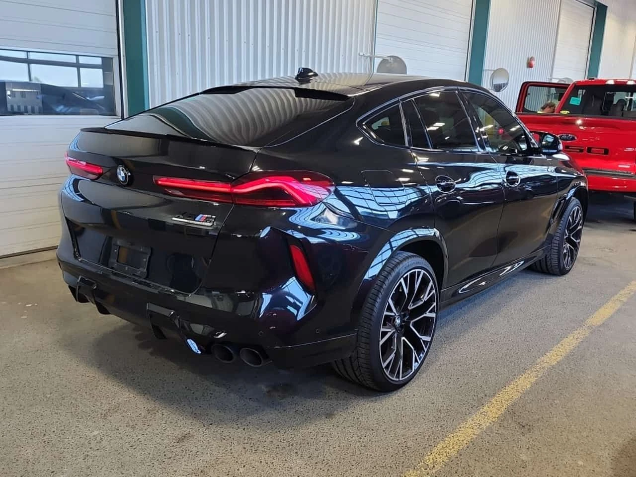 BMW X6 * COMPETITION * АВТОКРЕДИТ БЕЗ ПЪРВОНАЧАЛНА ВНОСКА, снимка 3 - Автомобили и джипове - 55562420