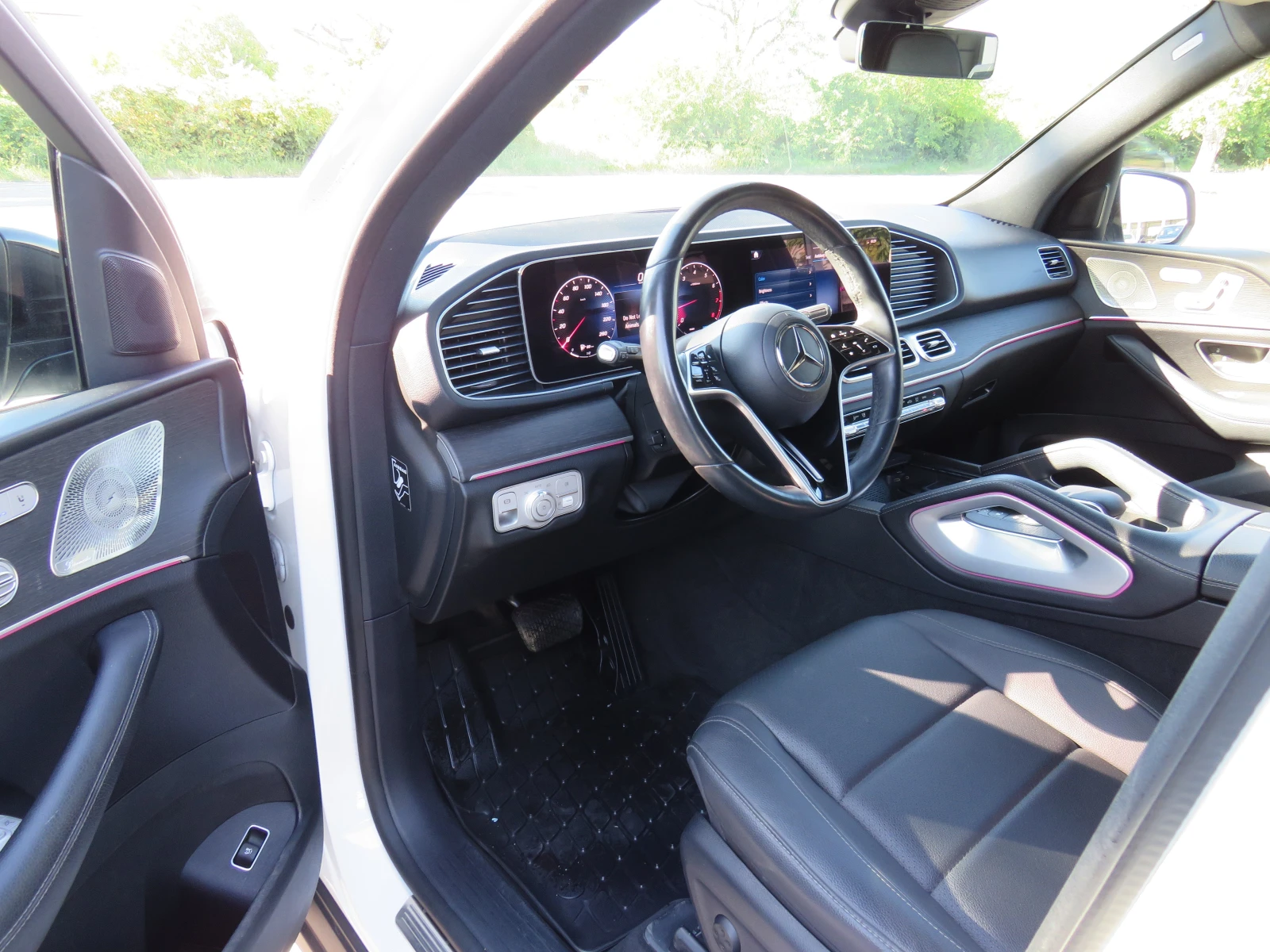 Mercedes-Benz GLE * HYBRID AMG PACK PANO KEYLESS NAVI 9G 4-MATIC* , снимка 9 - Автомобили и джипове - 55570909