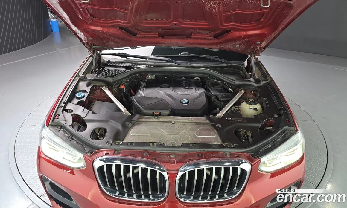 BMW X4 xDrive20i M Sport X, снимка 6 - Автомобили и джипове - 55668825