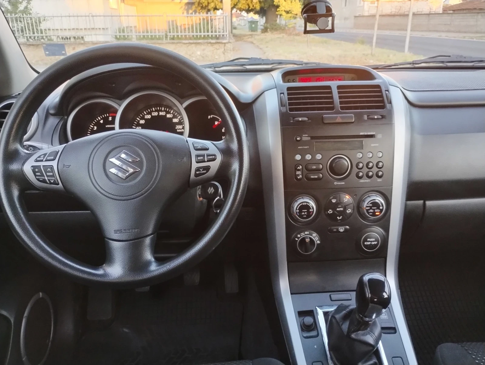 Suzuki Grand vitara, снимка 5 - Автомобили и джипове - 56121595