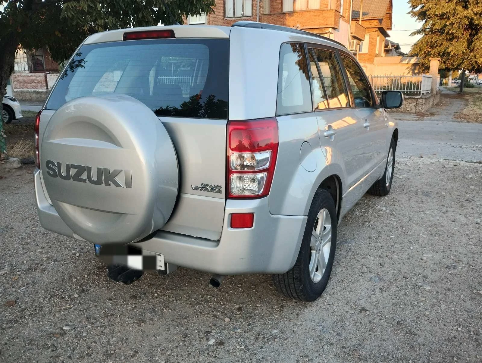 Suzuki Grand vitara, снимка 4 - Автомобили и джипове - 56121595