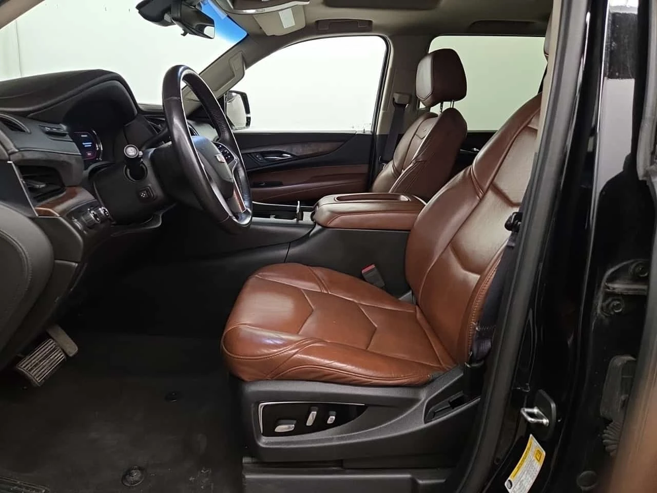 Cadillac Escalade * PREMIUM LUXURY * CARFAX* ПОДГРЕВ* ОБДУХВАНЕ* , снимка 7 - Автомобили и джипове - 56182252