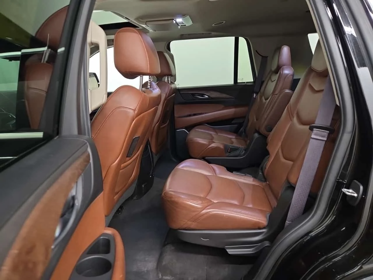 Cadillac Escalade * PREMIUM LUXURY * CARFAX* ПОДГРЕВ* ОБДУХВАНЕ* , снимка 12 - Автомобили и джипове - 56182252
