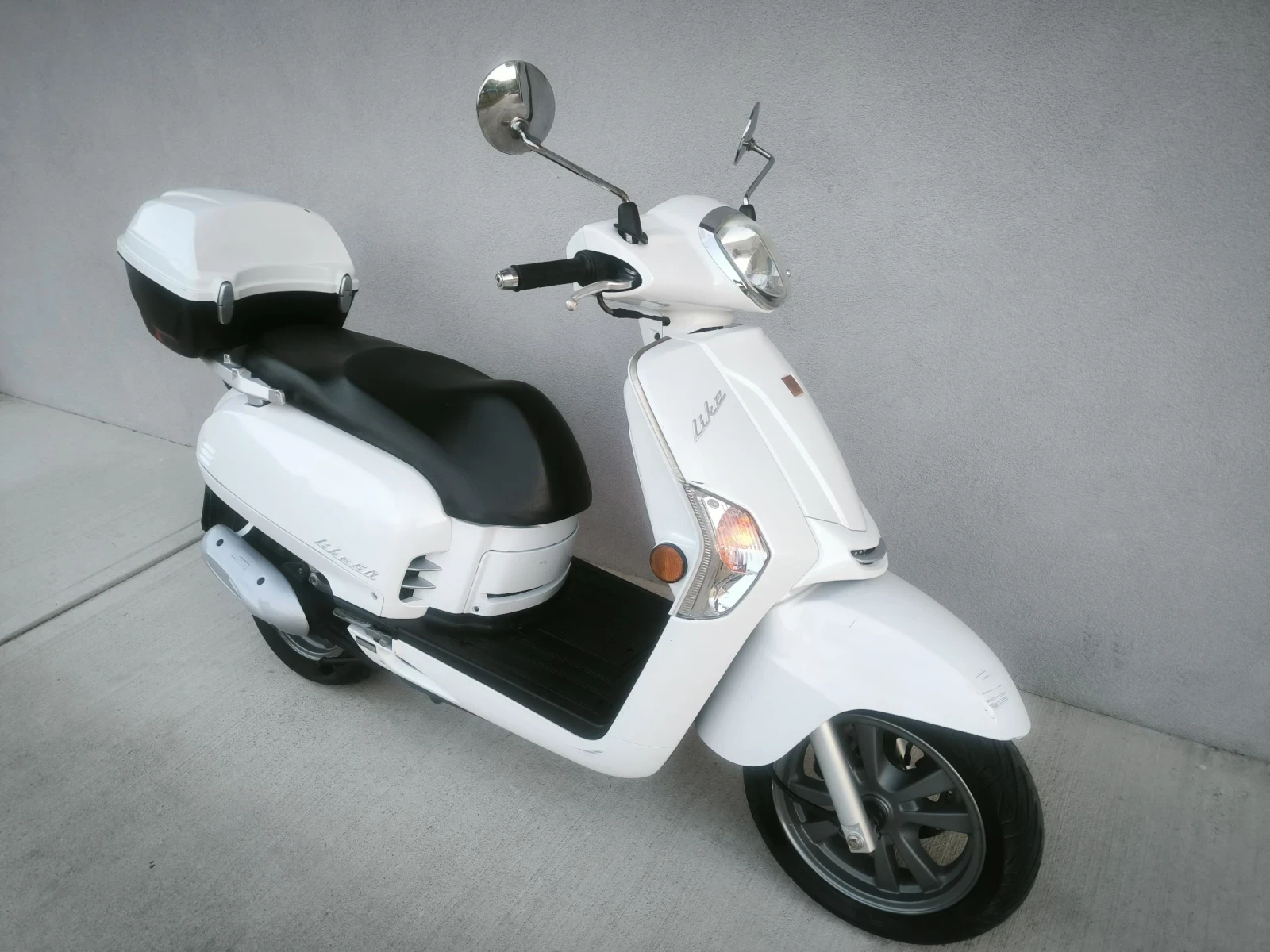 Kymco Like Мотопед 50 кубика 2Т, 2011 година  - изображение 2